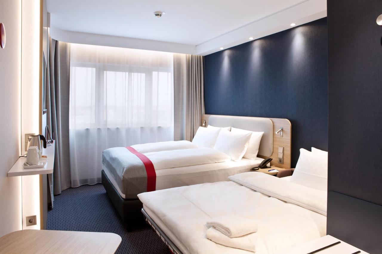 Holiday Inn Express - Offenburg By Ihg Экстерьер фото
