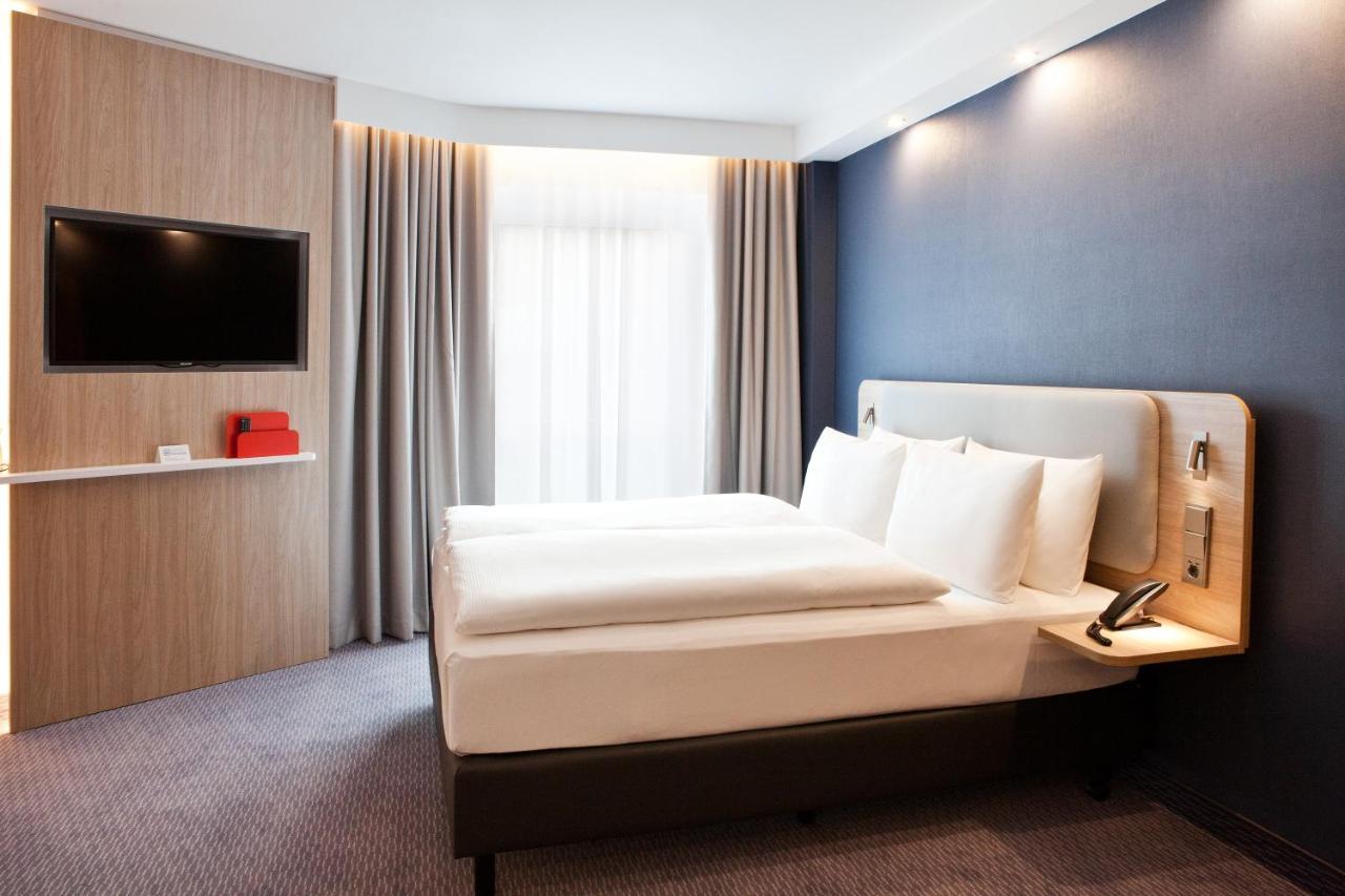 Holiday Inn Express - Offenburg By Ihg Экстерьер фото